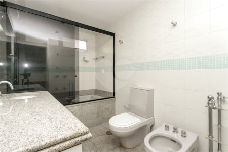 Apartamento à venda com 4 quartos, sendo 3 suítes, em Perdizes, São Paulo, SP