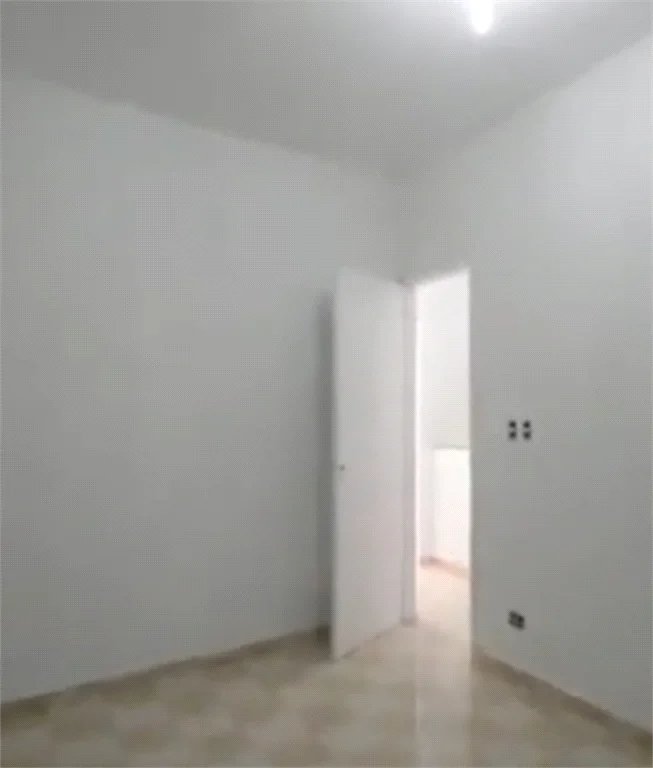 Sobrado à venda com 3 quartos em Vila Lageado, São Paulo, SP