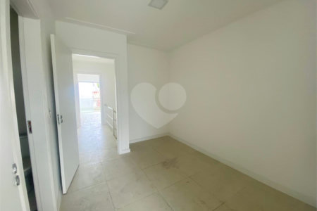 Casa à venda com 3 quartos, sendo 1 suíte, em Campo Grande, Rio de Janeiro, RJ