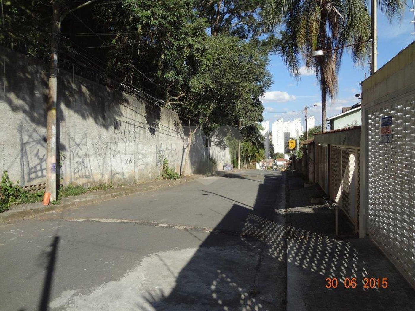 Casa Térrea à venda com 3 quartos, sendo 1 suíte, em Vila Irmãos Arnoni, São Paulo, SP