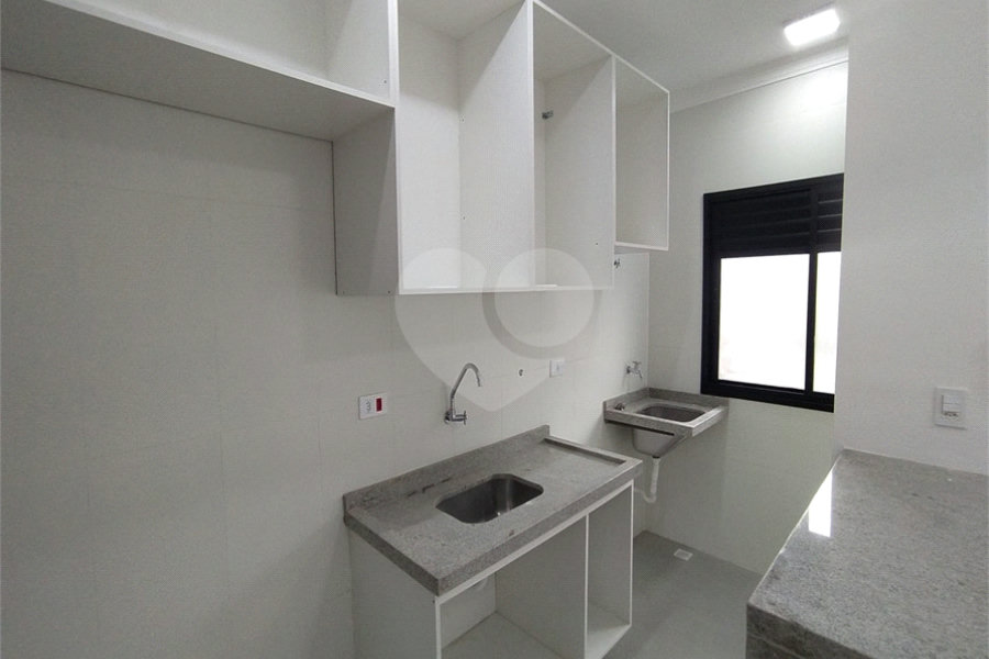 Apartamento para alugar com 1 quarto em Parque Peruche, São Paulo, SP