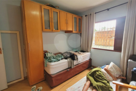 Casa à venda com 4 quartos, sendo 1 suíte, em Vila Matilde, São Paulo, SP