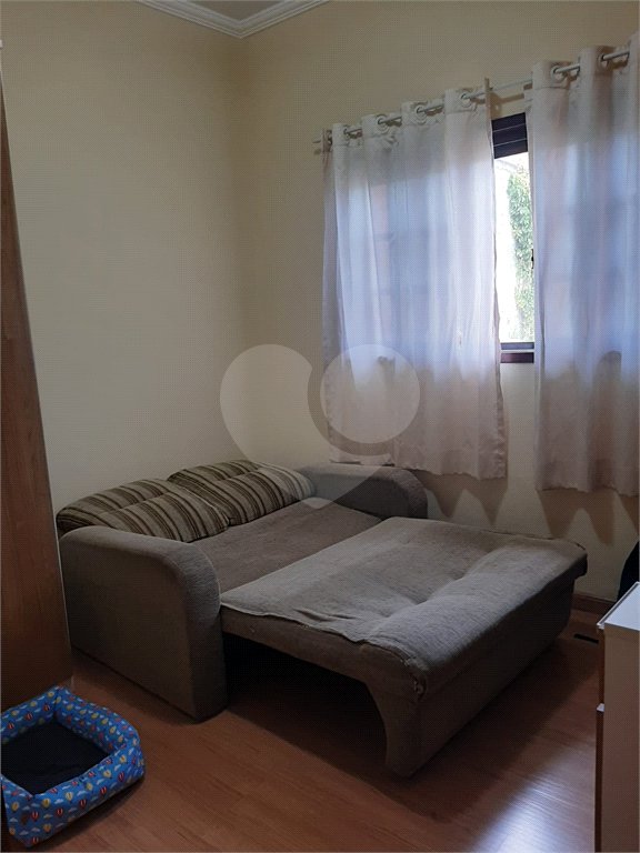Casa à venda com 3 quartos, sendo 1 suíte,  em Residencial Colinas, Mogi das Cruzes, SP