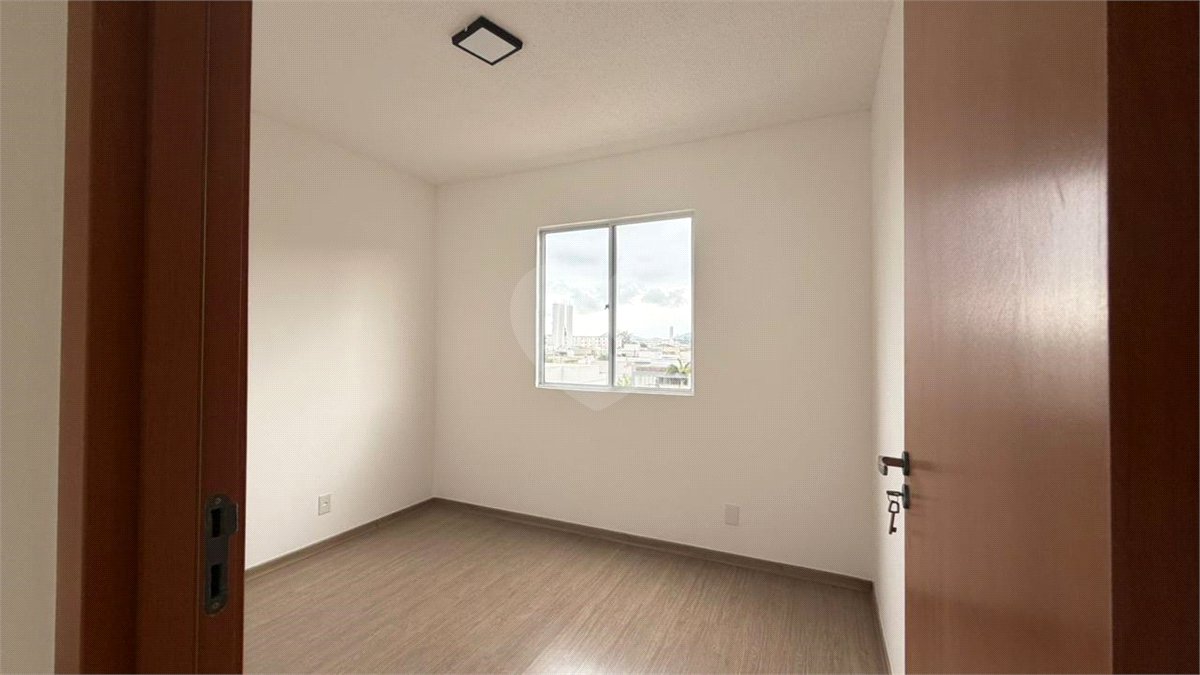 Apartamento à venda com 2 quartos em Guaratiba, Rio de Janeiro, RJ