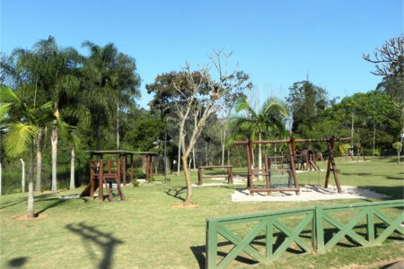 Casa á venda – Granja Viana