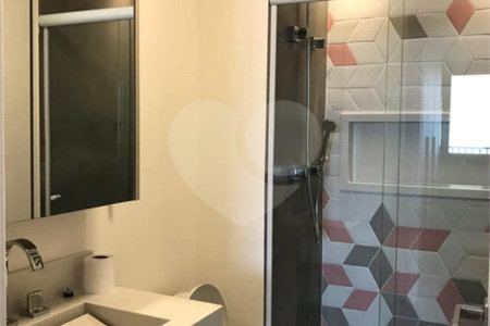 Apartamento à venda com 3 quartos, sendo 1 suíte, em Barra Funda, São Paulo, SP