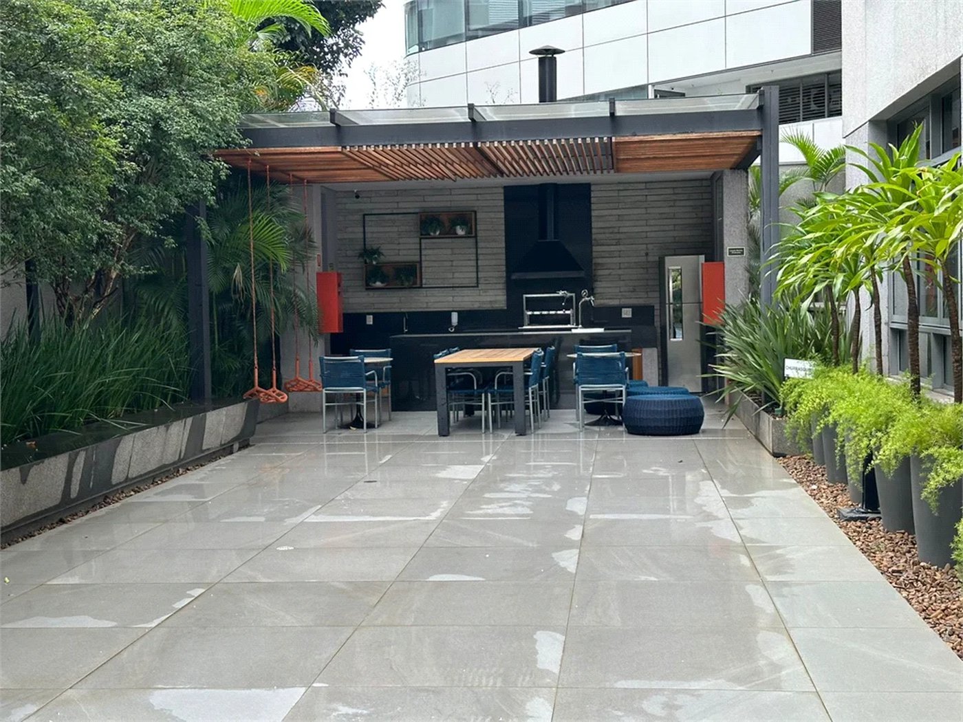 Apartamento à venda ou para alugar com 1 suíte em Pinheiros, São Paulo, SP