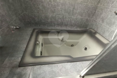 Casa à venda com 3 quartos, sendo 1 suíte, em Wanel Ville, Sorocaba, SP