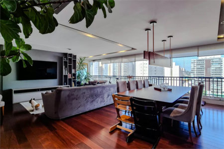 Apartamento à venda com 4 quartos, sendo 3 suítes, em Vila Romana, São Paulo, SP