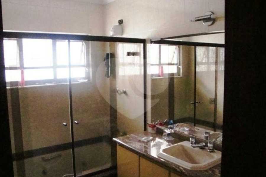 Sobrado à venda com 4 quartos, sendo 3 suítes, em Água Fria, São Paulo, SP