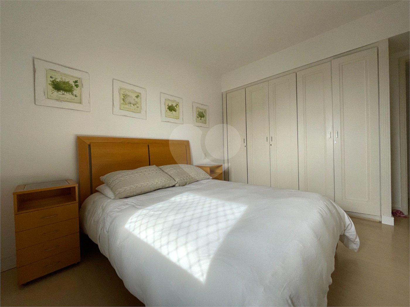 Apartamento à venda com 4 suítes em Vila Suzana, São Paulo, SP