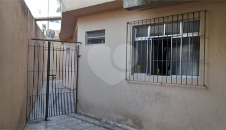 Sobrado à venda com 6 quartos em Jardim Quarto Centenário, Mauá, SP