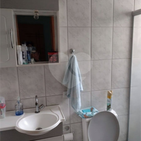 Sobrado à venda com 4 quartos, sendo 1 suíte,  em Jardim Maria Luiza, São Paulo, SP