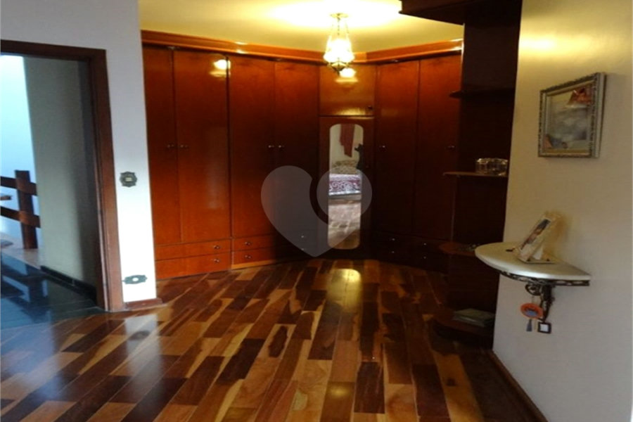 Casa à venda com 6 quartos, sendo 2 suítes, em Jardim França, São Paulo, SP
