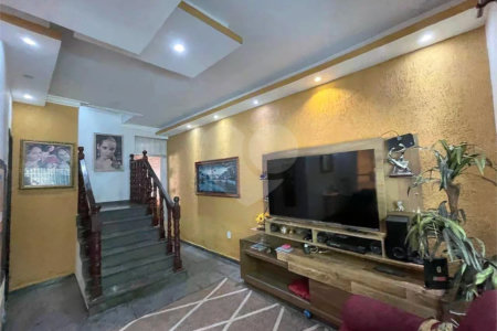 Casa à venda com 3 quartos, sendo 1 suíte, em Campo Grande, Rio de Janeiro, RJ