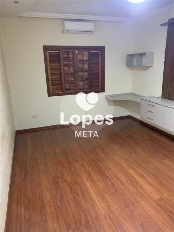 Casa à venda com 5 quartos, sendo 1 suíte, em Cidade Vista Verde, São José dos Campos, SP