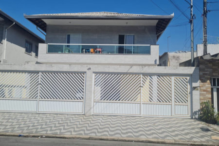 Casa com 2 dormitórios à venda, 55 m² por R$ 400.000,00 - Mirim - Praia Grande/SP