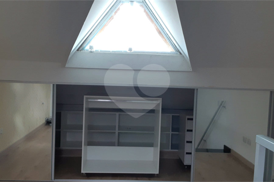 Casa à venda ou para alugar com 3 quartos, sendo 2 suítes,  no condomínio Residencial Erika, São Paulo - SP