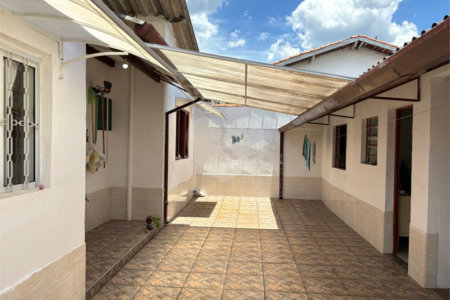 Casa à venda com 2 quartos em Conjunto Habitacional Brás Cubas, Mogi das Cruzes, SP