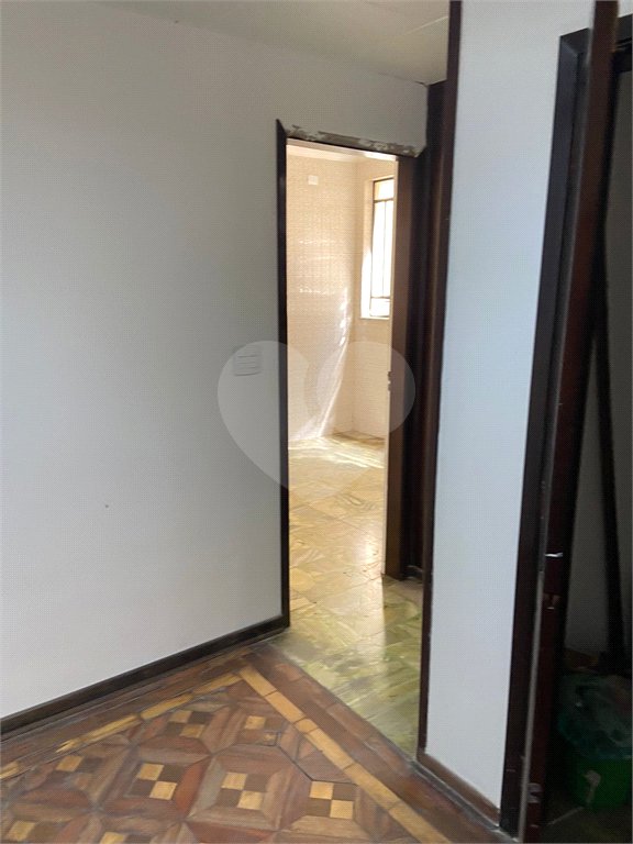 Sobrado à venda com 3 quartos, sendo 1 suíte,  em Jardim Itacolomi, São Paulo, SP