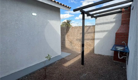 Casa à venda com 2 quartos em Jardim Nova Ponta Porã, Ponta Porã, MS
