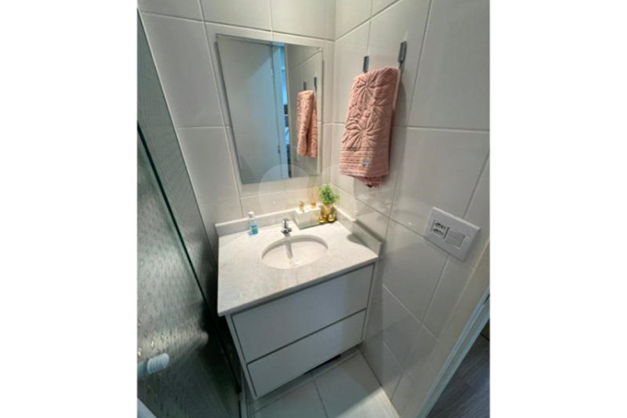 Apartamento à venda com 3 quartos, sendo 1 suíte, em Parque Novo Mundo, São Paulo, SP
