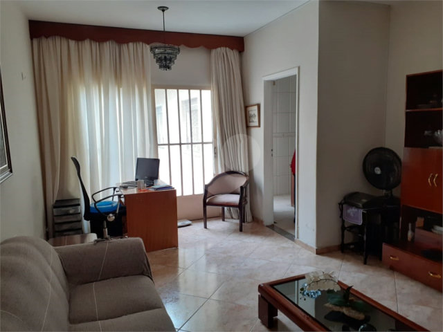 Sobrado à venda com 3 quartos, sendo 1 suíte,  em Brooklin, São Paulo, SP