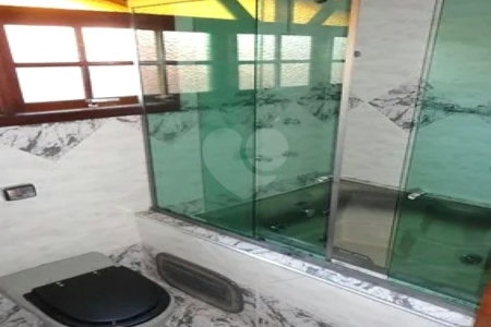 Casa à venda com 3 quartos, sendo 1 suíte,  em Vila Campesina, Osasco, SP
