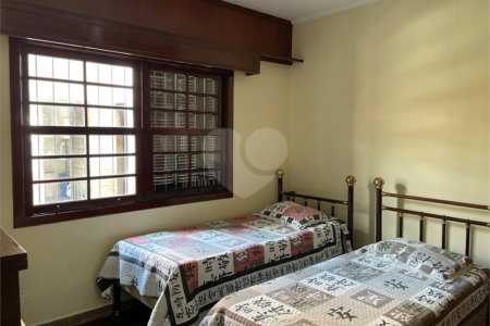 Casa Térrea à venda com 5 quartos, sendo 3 suítes, em Instituto de Previdência, São Paulo, SP
