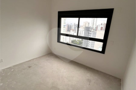 Apartamento à venda com 2 suítes em Campo Belo, São Paulo, SP