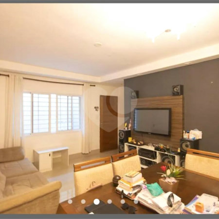 Casa à venda com 3 quartos, sendo 1 suíte, em Jardim Leonor Mendes de Barros, São Paulo, SP