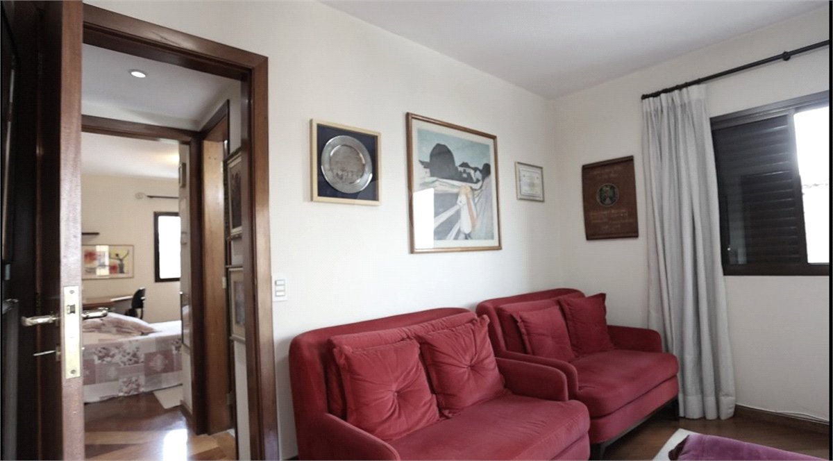 Apartamento à venda ou para alugar com 4 quartos, sendo 2 suítes, em Santana, São Paulo, SP