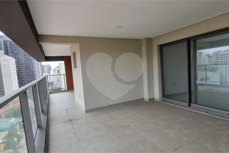 Apartamento à venda com 3 suítes em Chácara Santo Antônio, São Paulo, SP
