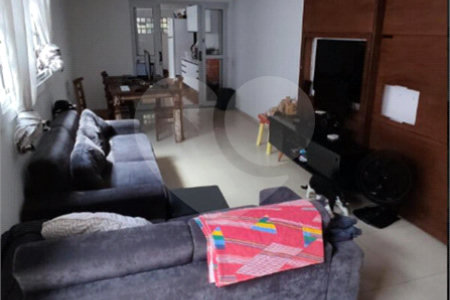 Casa à venda com 2 suítes em Jardim Soraia, São Paulo, SP