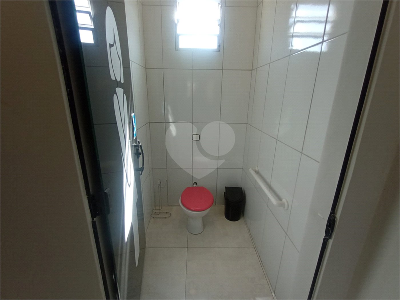 Salão Comercial para alugar em Vila Nastri, Itapetininga, SP
