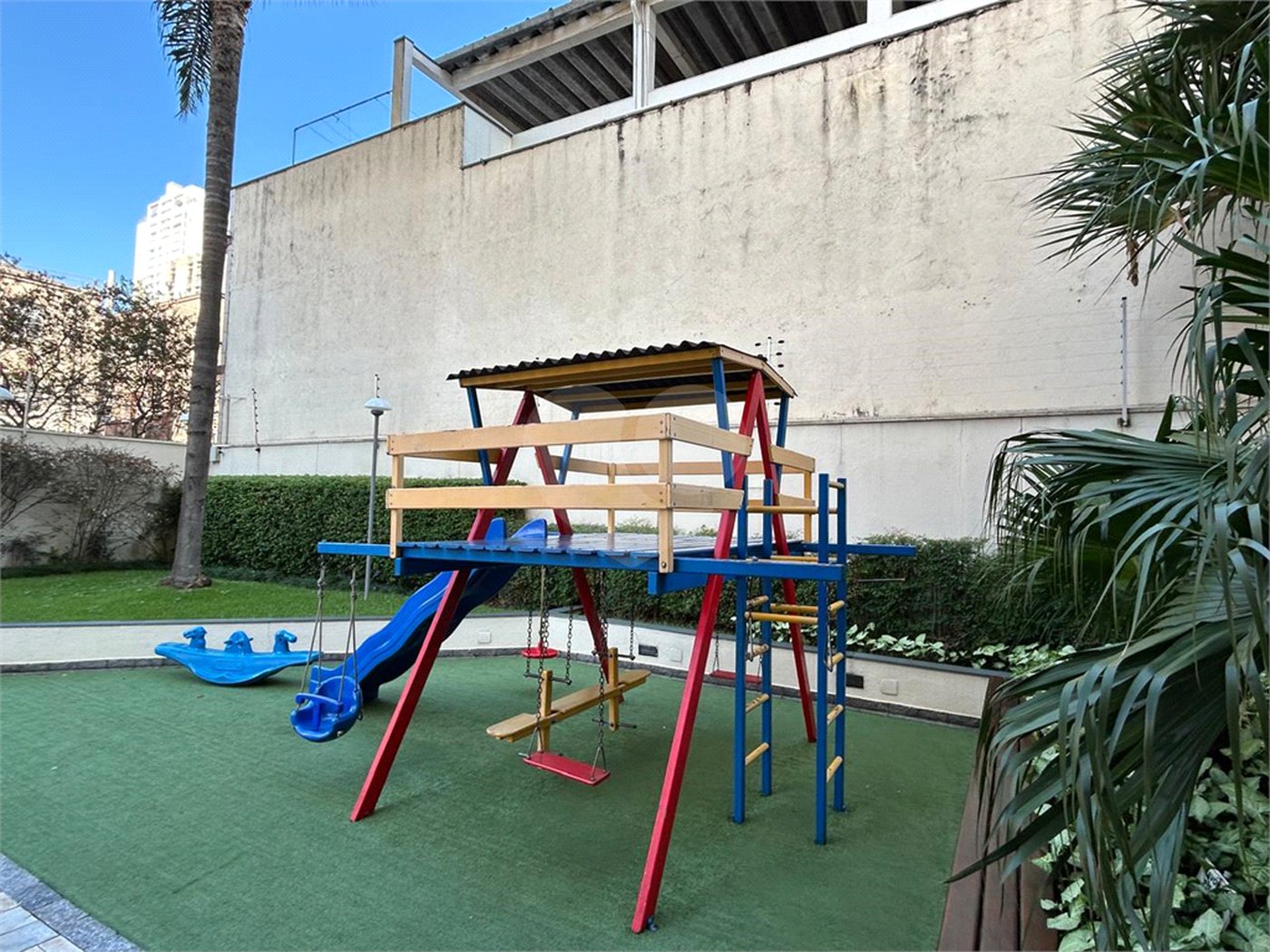 Apartamento à venda com 2 quartos, sendo 1 suíte,  em Vila Romana, São Paulo, SP