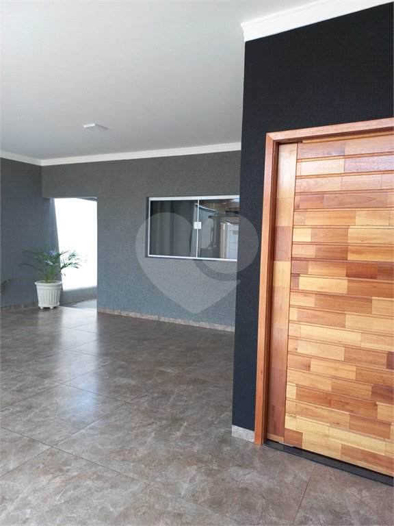 Casa à venda com 3 quartos, sendo 2 suítes,  em Jardim Botânico, Olímpia, SP