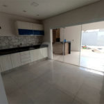 Casa à venda com 3 quartos, sendo 1 suíte, no condomínio Residencial Golden Ville, Itapetininga - SP
