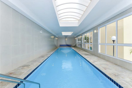 Apartamento à venda com 3 quartos, sendo 1 suíte, em Vila Gumercindo, São Paulo, SP