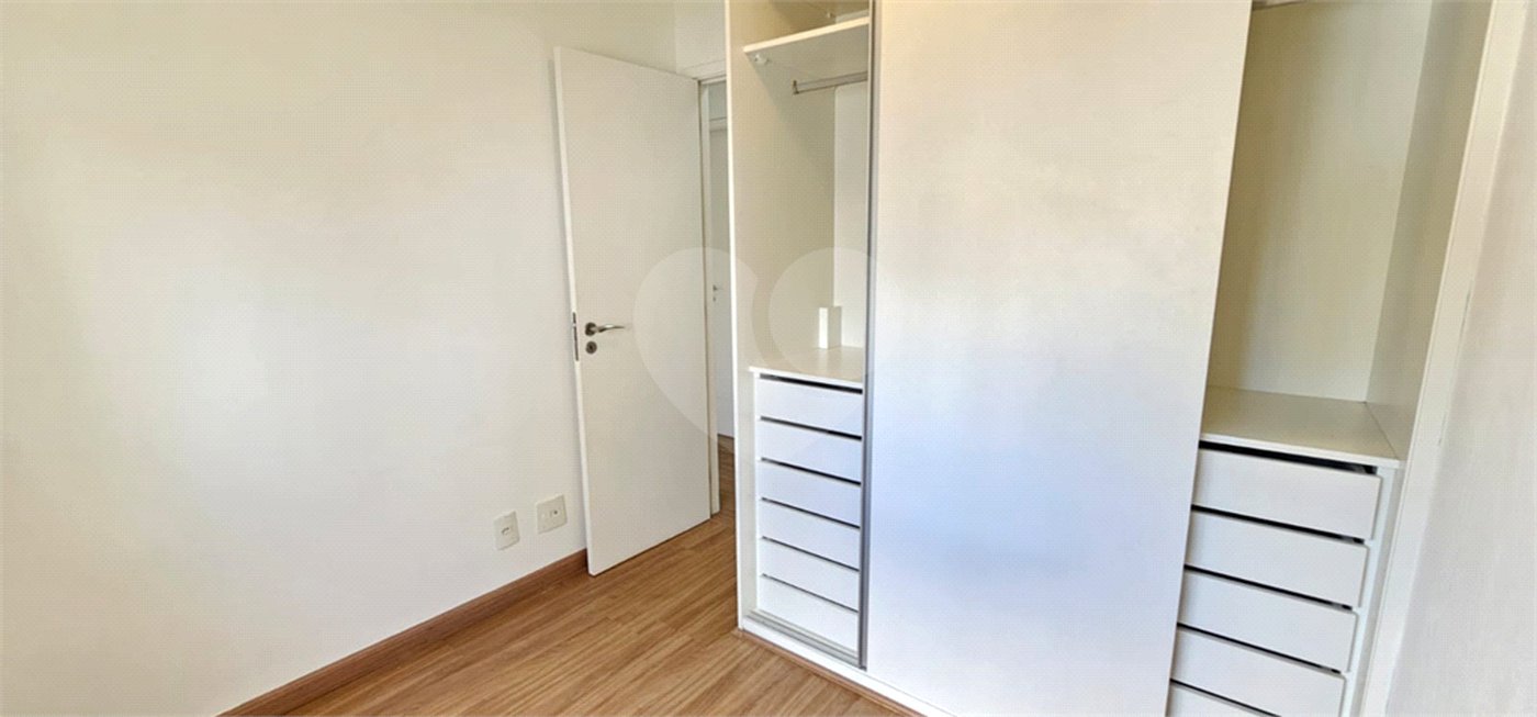 Apartamento à venda com 3 quartos, sendo 1 suíte, em Água Branca, São Paulo, SP