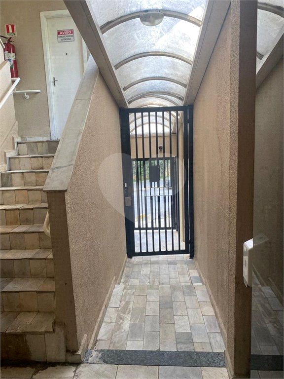 Apartamento à venda com 3 quartos em Vila Suzana, São Paulo, SP