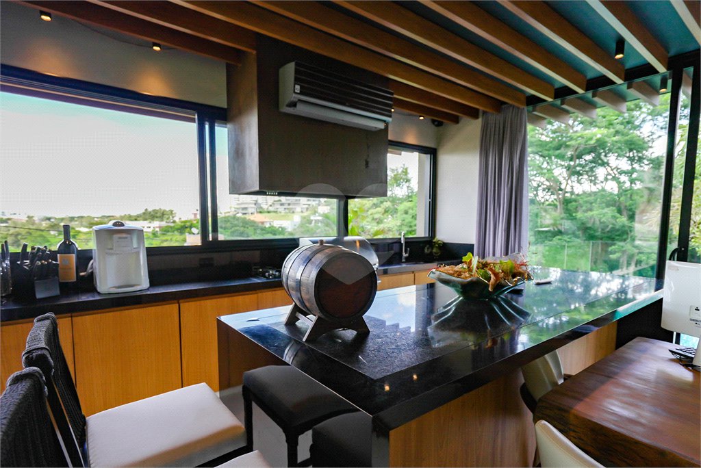Casa à venda com 5 suítes no condomínio Plaza Athenee, Itu - SP