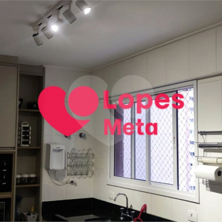 Apartamento à venda com 3 quartos, sendo 1 suíte, em Jardim das Indústrias, São José dos Campos, SP