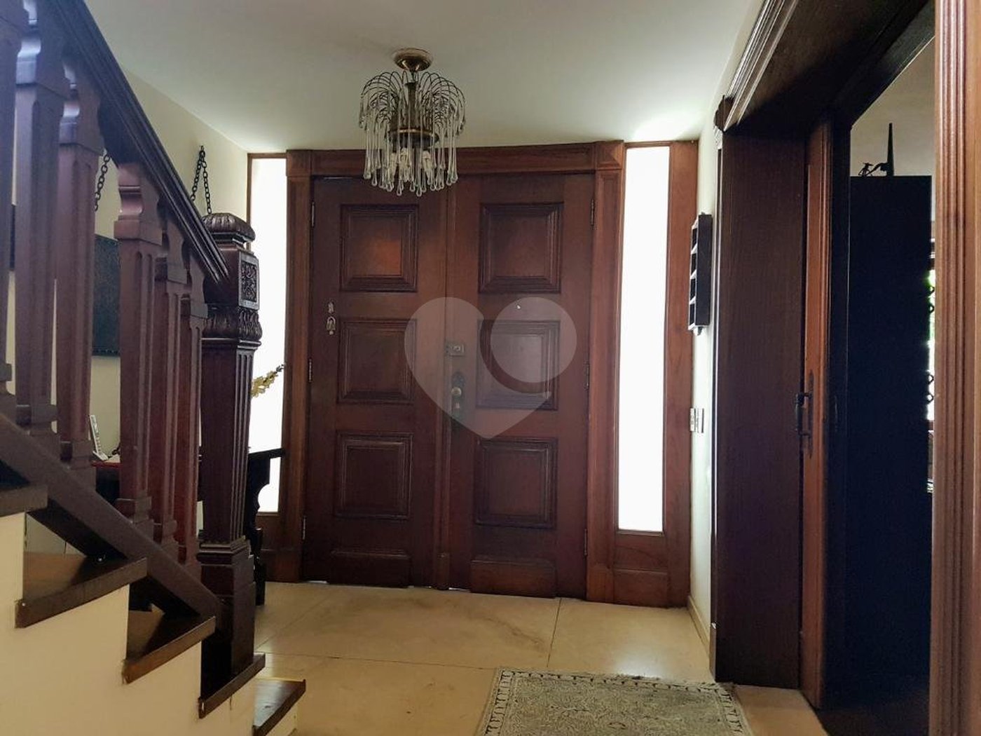 Sobrado à venda com 3 quartos, sendo 2 suítes,  em Brooklin Velho, São Paulo, SP