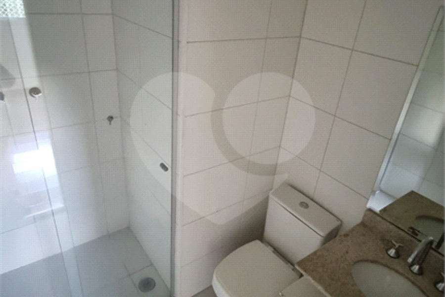 Apartamento à venda com 3 suítes em Santa Teresinha, São Paulo, SP