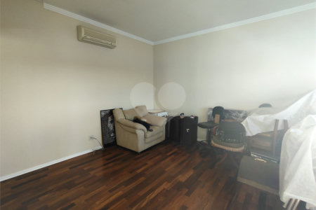 Casa para alugar com 6 quartos, sendo 4 suítes,  no Centro, Itapetininga, SP