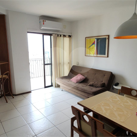 Apartamento à venda com 2 quartos, sendo 1 suíte, em Copacabana, Rio de Janeiro, RJ