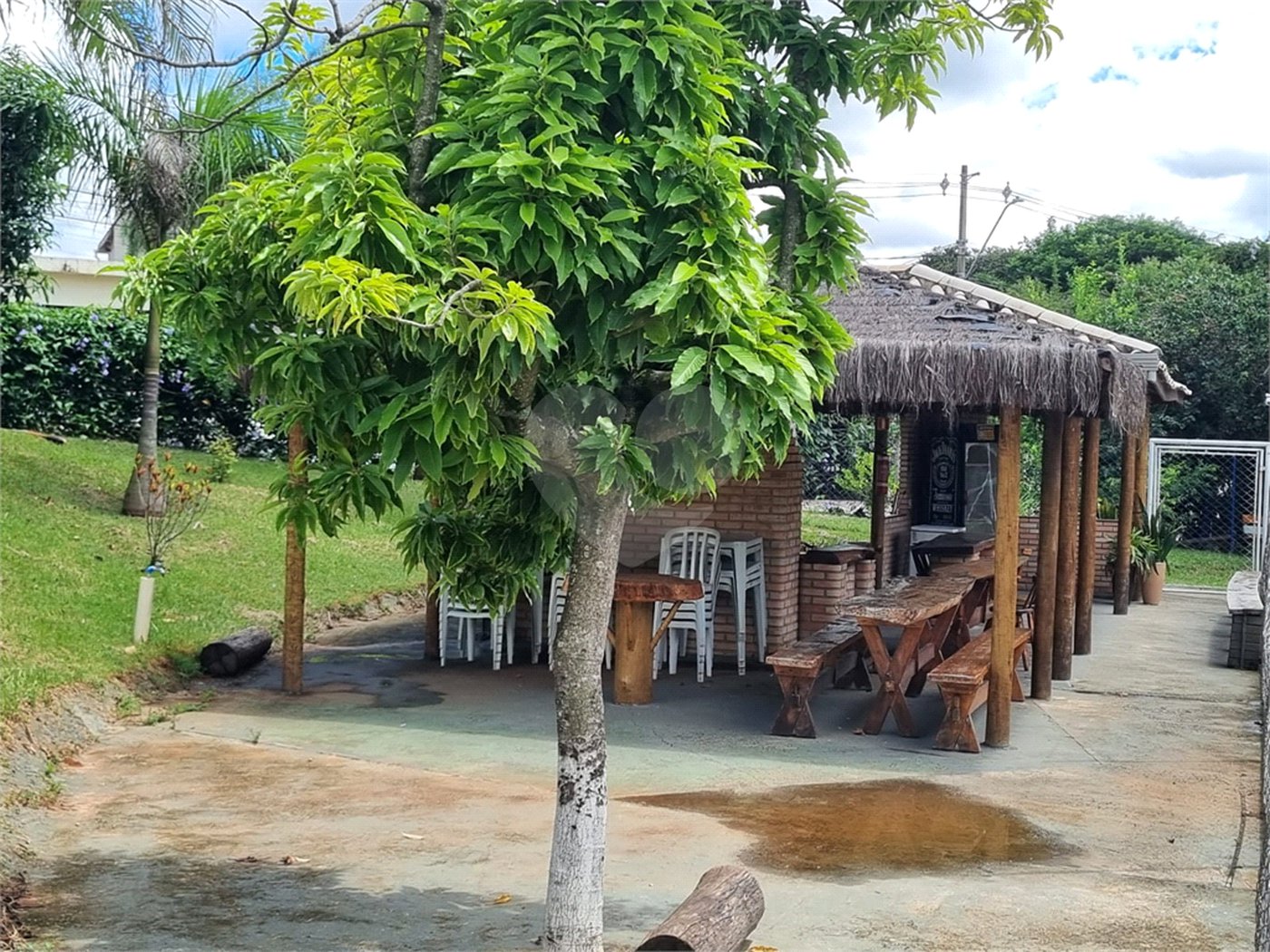 Casa à venda com 2 quartos, sendo 1 suíte,  em Aparecidinha, Sorocaba, SP