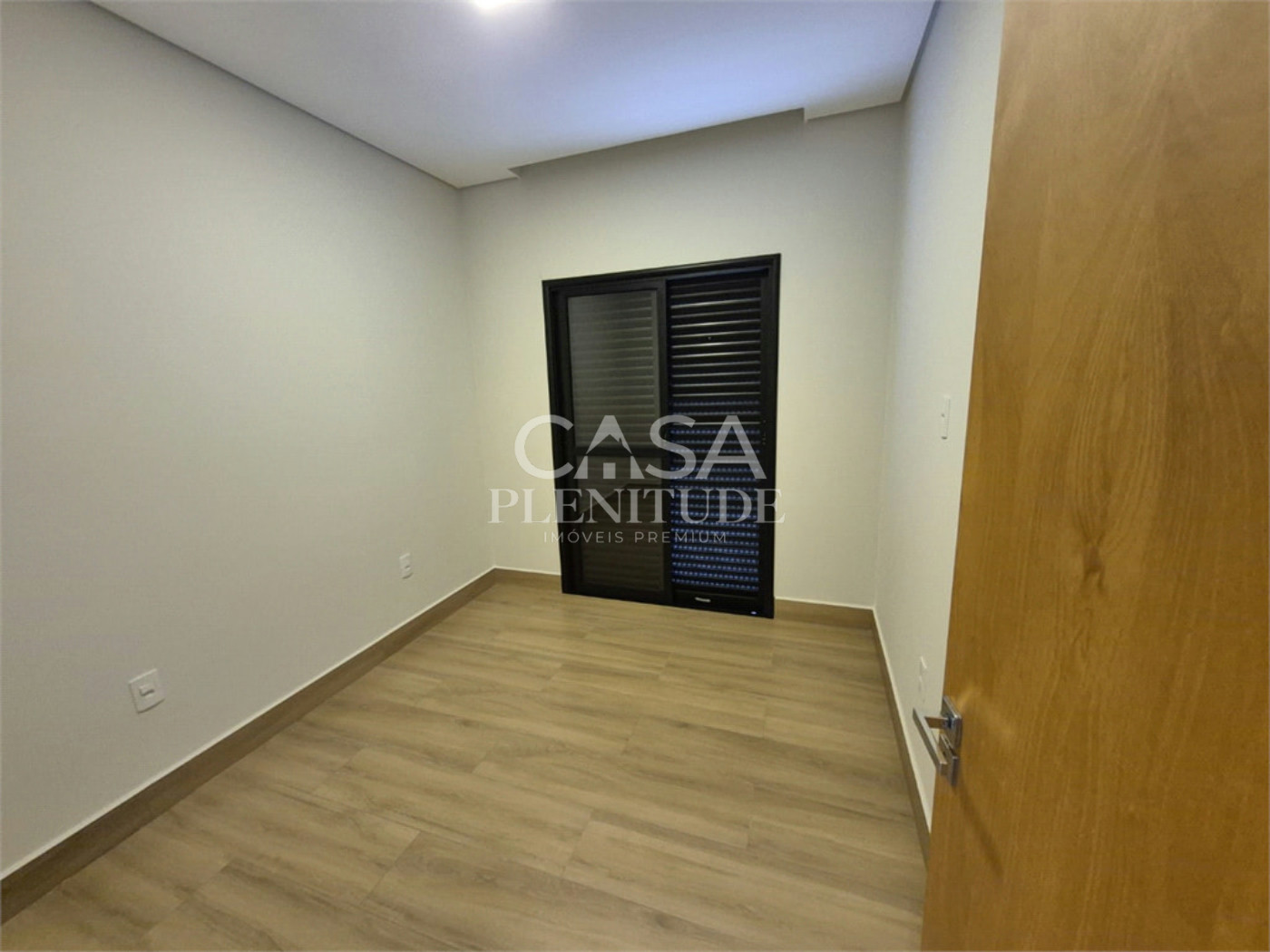 Casa em condomínio à venda com 3 quartos, sendo 1 suíte, em Jardim Residencial Villagio Ipanema I, Sorocaba, SP