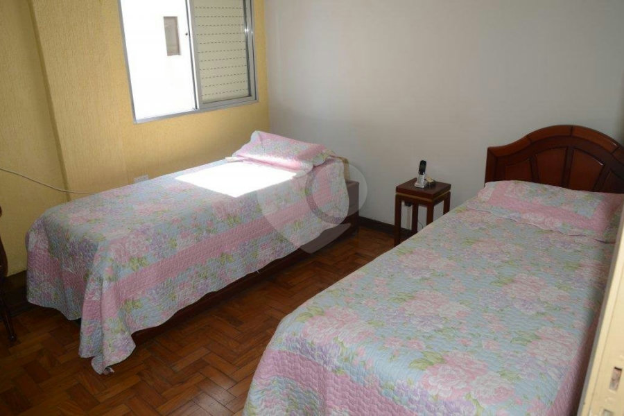 Apartamento à venda com 2 quartos, sendo 1 suíte,  em Itararé, São Vicente, SP